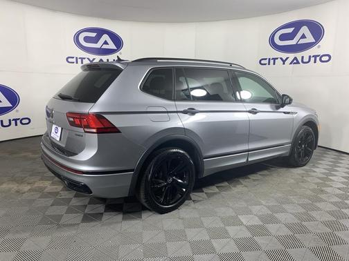 2024 Volkswagen Tiguan 2.0T SE R-Line Black 4MOTION