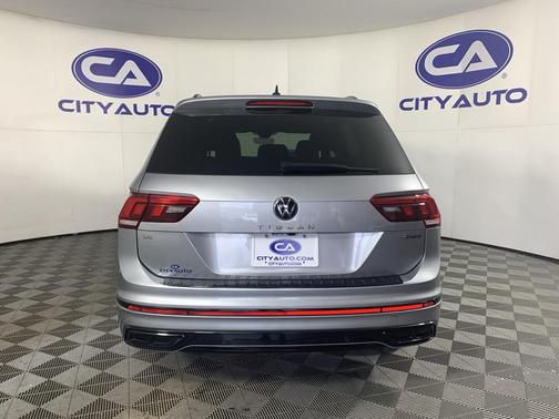 2024 Volkswagen Tiguan 2.0T SE R-Line Black 4MOTION