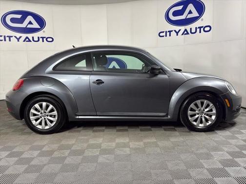 2014 Volkswagen Beetle Auto 1.8T Entry