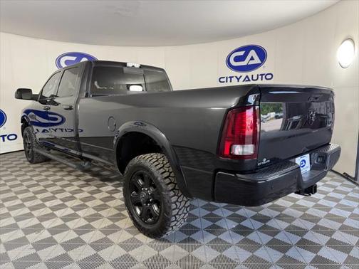 2018 RAM 3500 Laramie Crew Cab 4x4 8' Box
