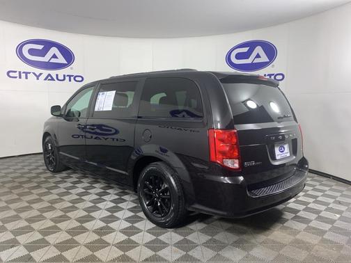 2020 Dodge Grand Caravan SE