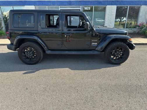 Black Clearcoat 2022 Jeep Wrangler Unlimited 4xe Sahara