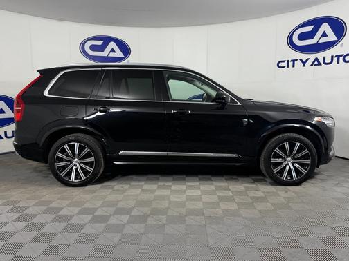 2022 Volvo XC90 Recharge Plug-In Hybrid T8 Inscription 6 Passenger