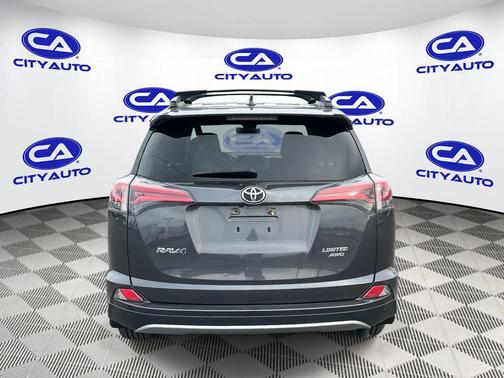 2017 Toyota RAV4 Limited