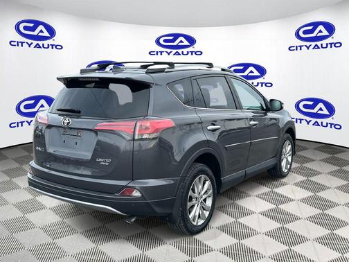 2017 Toyota RAV4 Limited