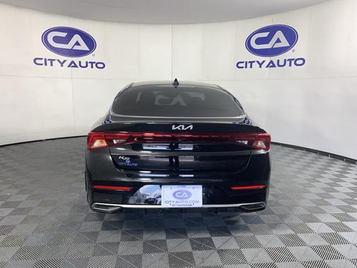 2022 Kia K5 LXS
