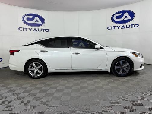 2021 Nissan Altima 2.5 SL