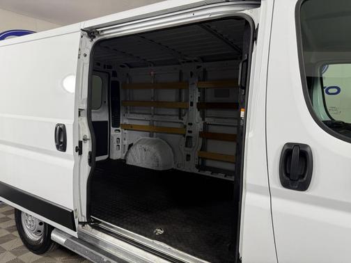 2023 RAM ProMaster 2500 Base