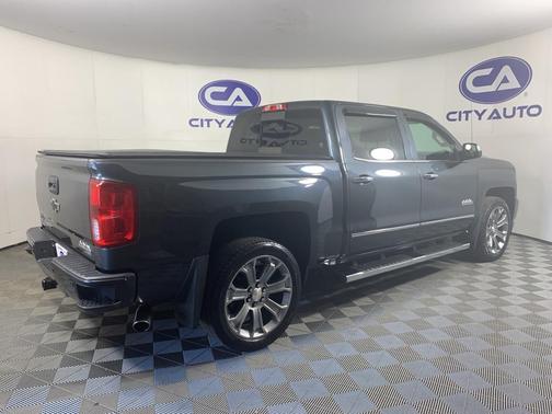 2017 Chevrolet Silverado 1500 High Country