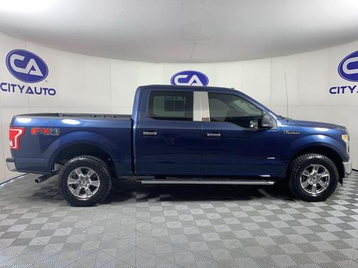 Blue Jeans Metallic 2017 Ford F-150 XLT