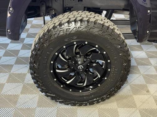 2017 RAM 2500 Big Horn Mega Cab 4x4 6'4' Box