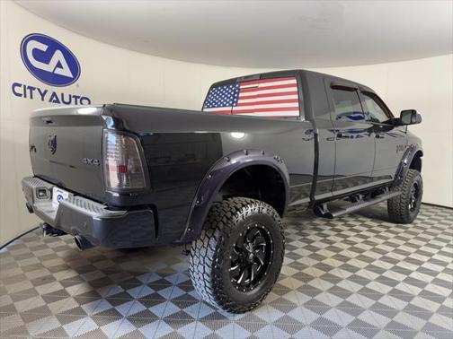 2017 RAM 2500 Big Horn Mega Cab 4x4 6'4' Box