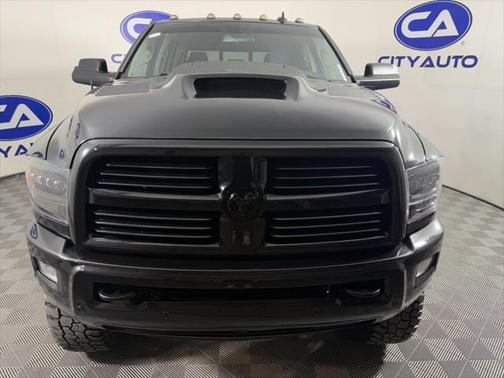 2017 RAM 2500 Big Horn Mega Cab 4x4 6'4' Box