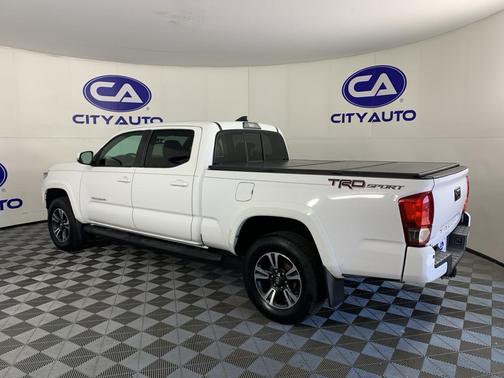 Super White 2016 Toyota Tacoma TRD Sport
