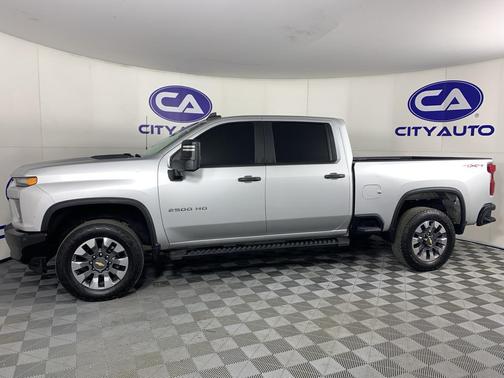 2022 Chevrolet Silverado 2500 Custom