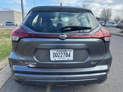 2023 Nissan Kicks SV