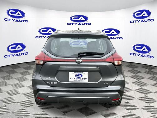 2023 Nissan Kicks SV