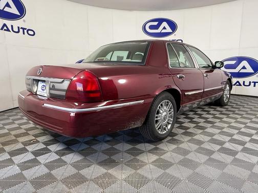 2009 Mercury Grand Marquis LS (Fleet Only)