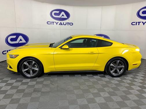 Triple Yellow Tri-Coat 2017 Ford Mustang EcoBoost Premium