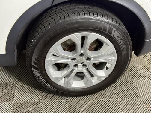 2020 Land Rover Discovery Sport S