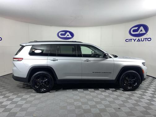 Silver Zynith 2023 Jeep Grand Cherokee L Altitude