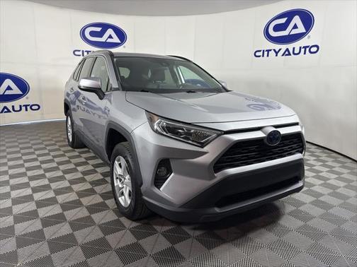 2021 Toyota RAV4 Hybrid XLE
