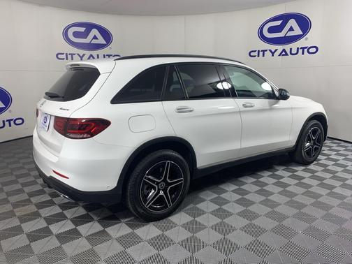 2022 Mercedes-Benz GLC 300 4MATIC