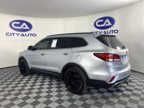 2017 Hyundai SANTA FE Limited