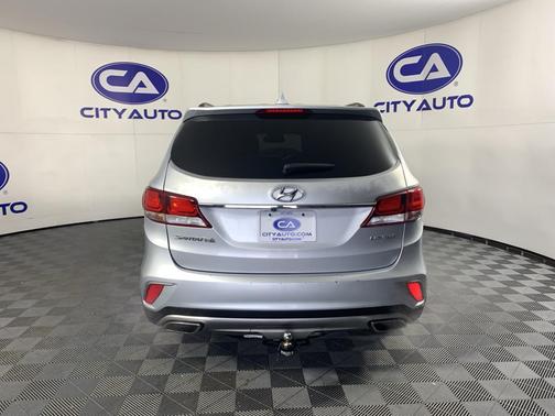 2017 Hyundai SANTA FE Limited