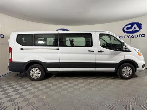 2022 Ford Transit-350 XLT