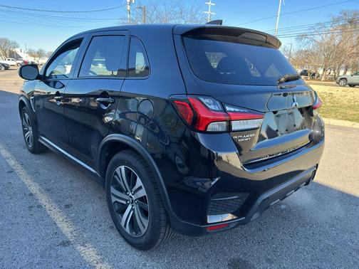 2024 Mitsubishi Outlander Sport SE