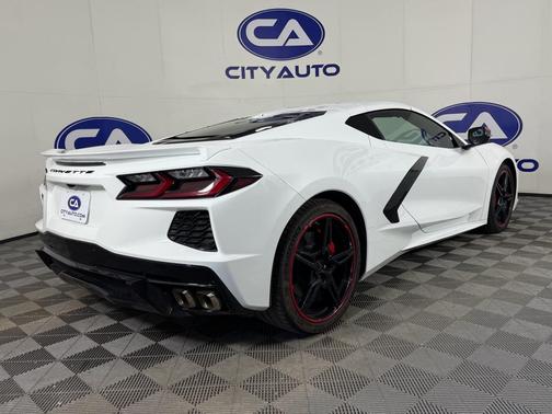 2023 Chevrolet Corvette Stingray w/2LT