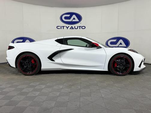 2023 Chevrolet Corvette Stingray w/2LT