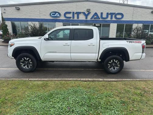 2023 Toyota Tacoma TRD Off Road