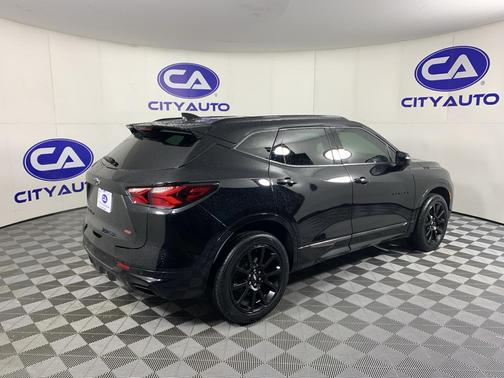 Black 2022 Chevrolet Blazer RS