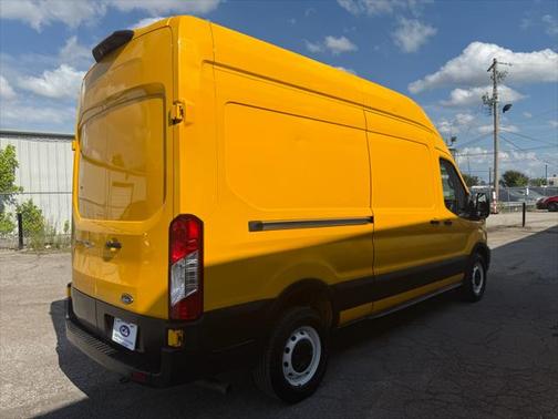 2021 Ford Transit-250 Base