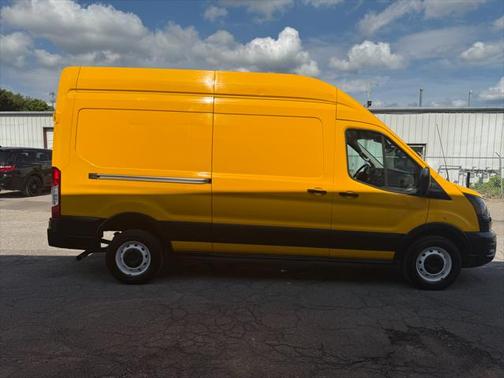 2021 Ford Transit-250 Base