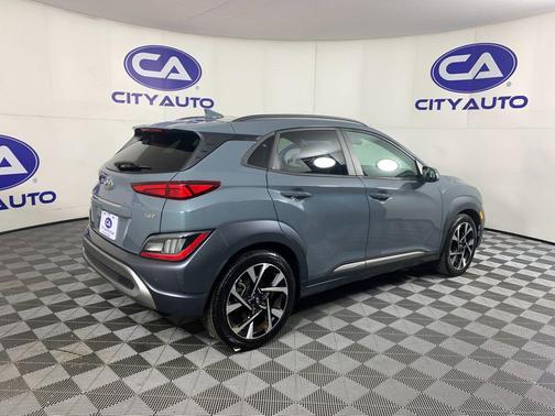 2022 Hyundai KONA Limited