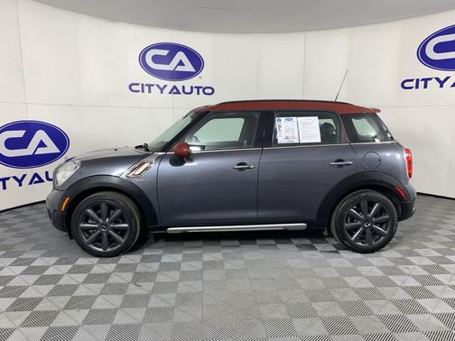 2016 MINI Countryman Cooper S