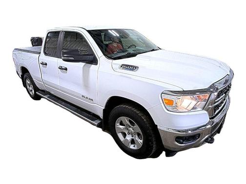 Bright White Clearcoat 2023 RAM 1500 Big Horn/Lone Star