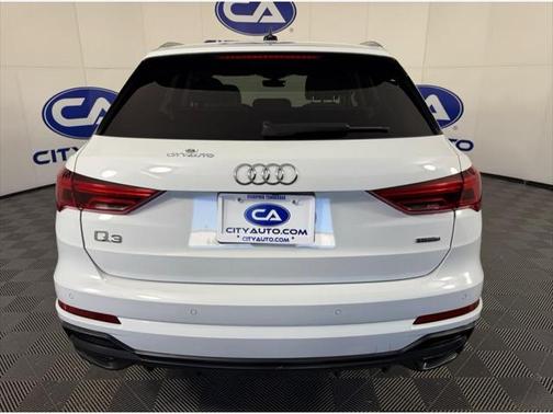 2020 Audi Q3 45 S line Premium