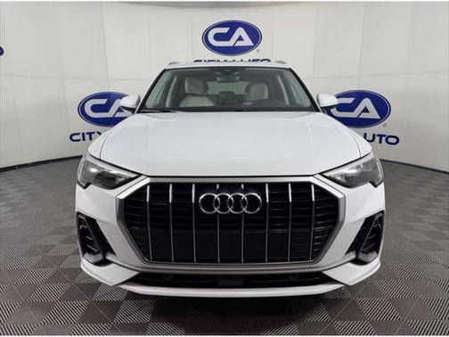 2020 Audi Q3 45 S line Premium