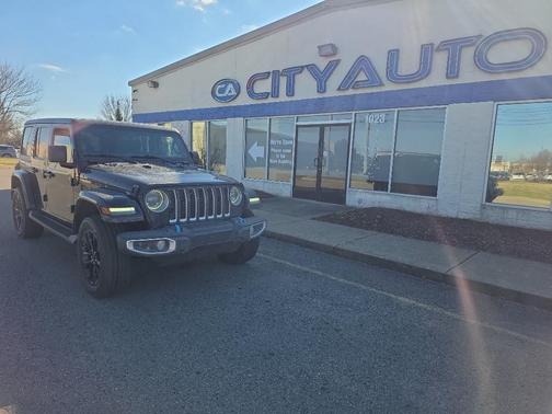 2023 Jeep Wrangler 4xe Sahara