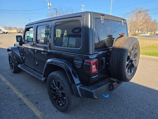 2023 Jeep Wrangler 4xe Sahara