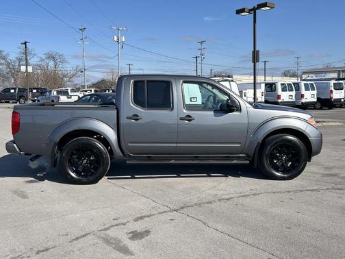 2020 Nissan Frontier SV