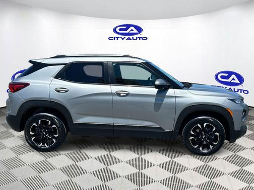 Sterling Gray Metallic 2023 Chevrolet Trailblazer LT