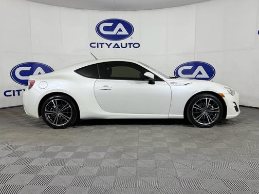 2013 Scion FR-S Base