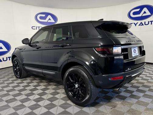 2018 Land Rover Range Rover Evoque SE Premium