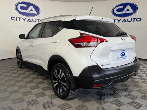 2020 Nissan Kicks SV