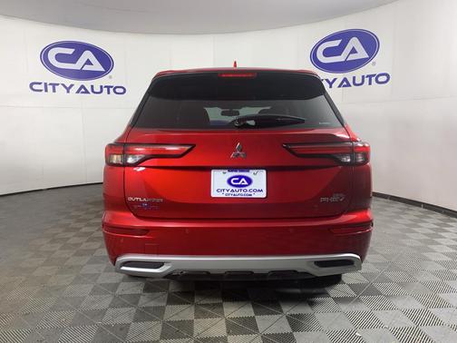 2024 Mitsubishi Outlander PHEV SEL